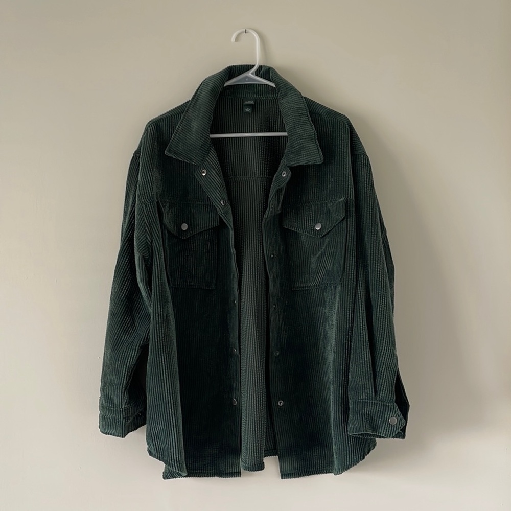 Green corduroy shirt jacket